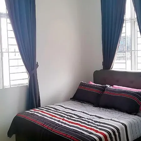 Home2U Alor Setar Homestay Exterior photo