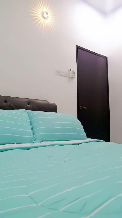 Holiday home Home2u Alor Setar